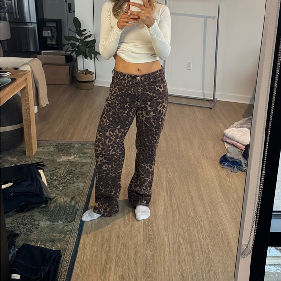 AF The Baggy low rise cheetah print jeans in curve love - Picture 6 of 6